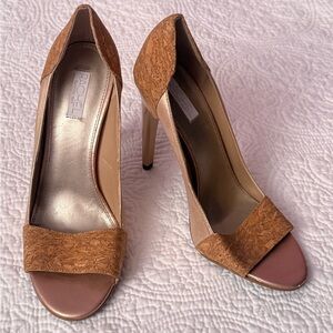 RACHEL Rachel - Femmaraye - Roy Cork & Tan Peep-Toe High Heels - size 7.5 - NEW